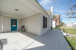 1008 E Main St, Gatesville, TX 76528 - Photo 5