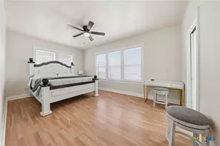 1008 E Main St, Gatesville, TX 76528 - Photo 25