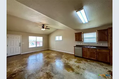 5353 Airport Highway 21, Maxwell, TX 78656 - Photo 5