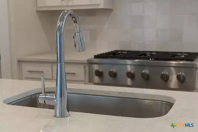 1031 Lime Gruene, New Braunfels, TX 78130 - Photo 17