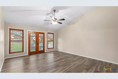 13035 E Tonne Drive, New Braunfels, TX 78132 - Photo 19