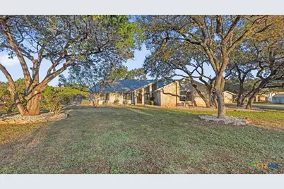 13035 E Tonne Drive, New Braunfels, TX 78132 - Photo 3