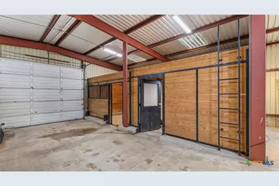 13035 E Tonne Drive, New Braunfels, TX 78132 - Photo 41