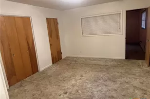 1209 E Morgan Ave, Cuero, TX 77954 - Photo 9