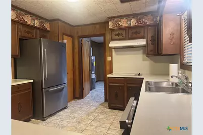 1209 E Morgan Avenue, Cuero, TX 77954 - Photo 5