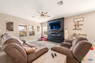 9109 Honey Mesquite, Seguin, TX 78155 - Photo 5