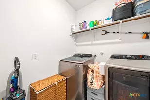 9109 Honey Mesquite, Seguin, TX 78155 - Photo 21