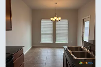 8107 Hawthorn, Temple, TX 76502 - Photo 9