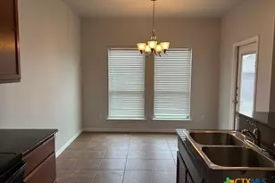 8107 Hawthorn, Temple, TX 76502 - Photo 9