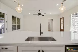 1212 Madyson Ln, Salado, TX 76571 - Photo 5