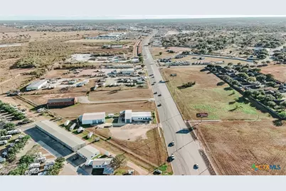 13102 N Navarro, Victoria, TX 77904 - Photo 7