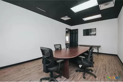13102 N Navarro, Victoria, TX 77904 - Photo 17