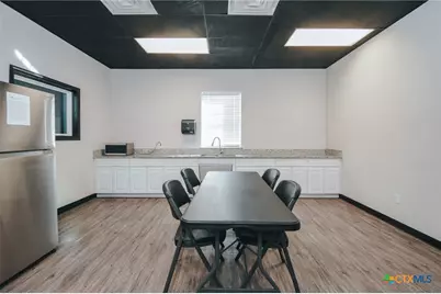 13102 N Navarro, Victoria, TX 77904 - Photo 31