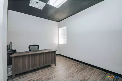 13102 N Navarro, Victoria, TX 77904 - Photo 21