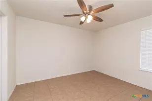 4405 Teri Rd, Austin, TX 78744 - Photo 11