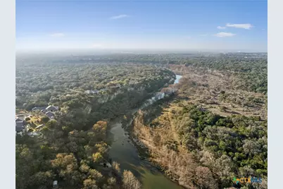 358 Mariposa Loop, New Braunfels, TX 78132 - Photo 35