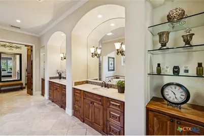 358 Mariposa Loop, New Braunfels, TX 78132 - Photo 21