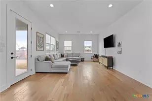 415 Alexander Ave, New Braunfels, TX 78130 - Photo 25