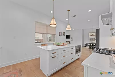 415 Alexander Avenue, New Braunfels, TX 78130 - Photo 15