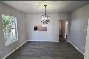 205 E Martin Luther King Jr Blvd, Taylor, TX 76574 - Photo 11