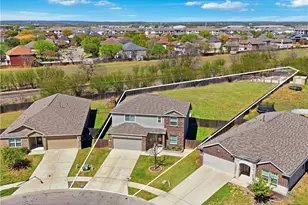 598 Summersweet Rd, New Braunfels, TX 78130 - Photo 35