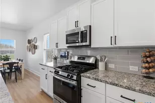 598 Summersweet Rd, New Braunfels, TX 78130 - Photo 9