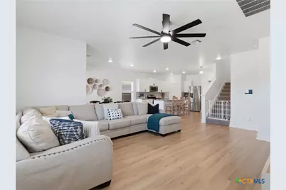 598 Summersweet Road, New Braunfels, TX 78130 - Photo 15