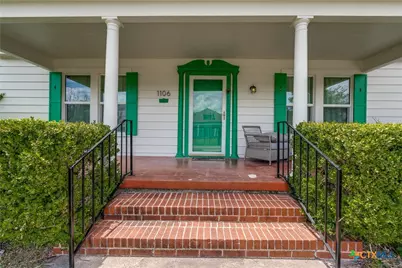 1106 S 11th Street, Temple, TX 76504 - Photo 3