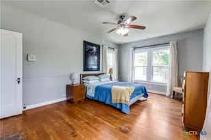 1106 S 11th St, Temple, TX 76504 - Photo 17