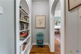 1106 S 11th St, Temple, TX 76504 - Photo 9