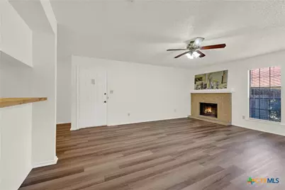 1202 Thorpe Lane #701, San Marcos, TX 78666 - Photo 5