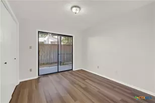 1202 Thorpe Ln, San Marcos, TX 78666 - Photo 19