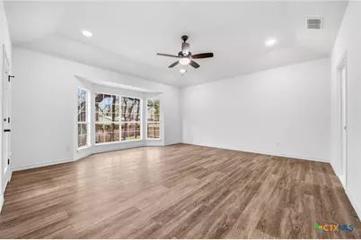 4405 W Cordoba Circle, Georgetown, TX 78628 - Photo 23