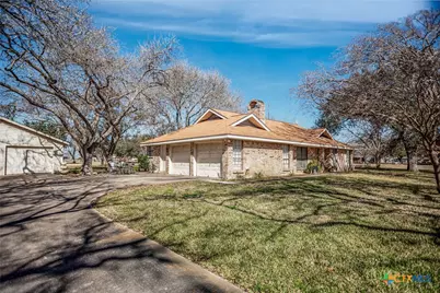 540 Royal Road, Port Lavaca, TX 77979 - Photo 3