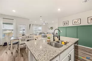 2346 Aylesbury Dr, Copperas Cove, TX 76522 - Photo 5