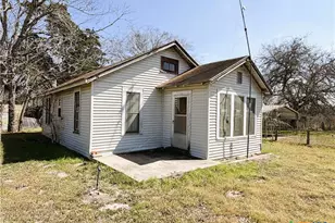 4955 State Hwy 119, Goliad, TX 77963 - Photo 1