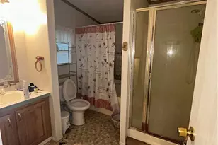 514 S Gonzales St, Cuero, TX 77954 - Photo 13