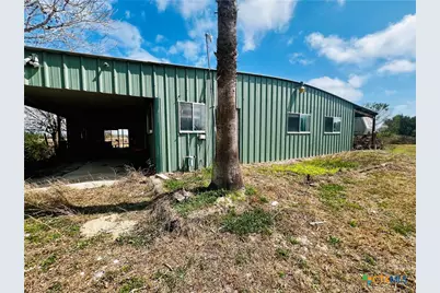 607 Quail Meadow Road, Seadrift, TX 77983 - Photo 11