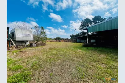 607 Quail Meadow Road, Seadrift, TX 77983 - Photo 33
