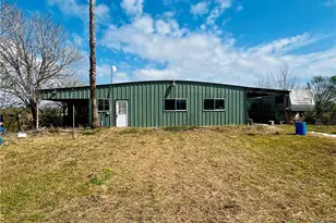 607 Quail Meadow Rd, Seadrift, TX 77983 - Photo 13