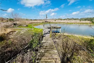 607 Quail Meadow Rd, Seadrift, TX 77983 - Photo 25