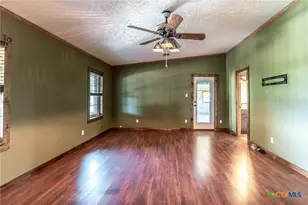 9701 County Rd 3420, Lampasas, TX 76550 - Photo 3