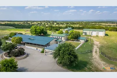 9701 County Road 3420, Lampasas, TX 76550 - Photo 39