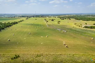 9701 County Rd 3420, Lampasas, TX 76550 - Photo 41