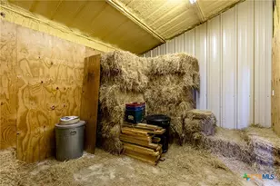 9701 County Rd 3420, Lampasas, TX 76550 - Photo 27