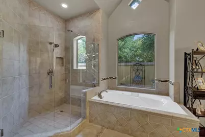 9752 Trophy Oaks Drive, San Antonio, TX 78266 - Photo 21
