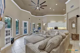 9752 Trophy Oaks Dr, San Antonio, TX 78266 - Photo 7