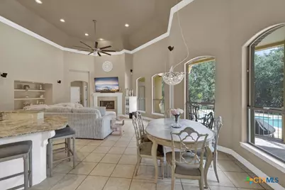 9752 Trophy Oaks Drive, San Antonio, TX 78266 - Photo 5