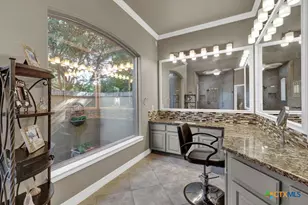 9752 Trophy Oaks Dr, Garden Ridge, TX 78266 - Photo 25