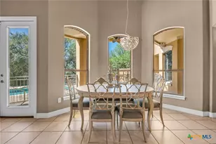 9752 Trophy Oaks Dr, San Antonio, TX 78266 - Photo 13